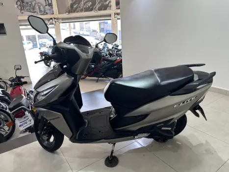 HONDA Elite 125 , Foto 4