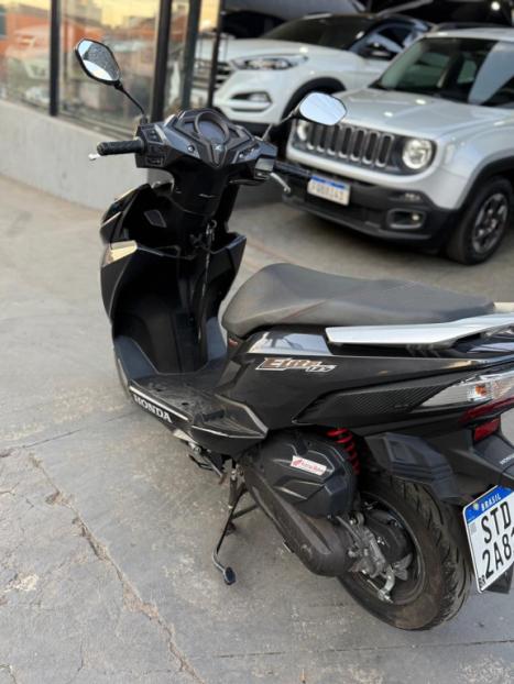 HONDA Elite 125 , Foto 4