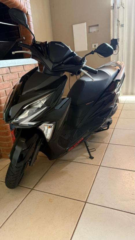 HONDA Elite 125 , Foto 2