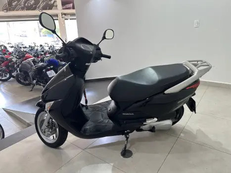 HONDA Lead 110 , Foto 4