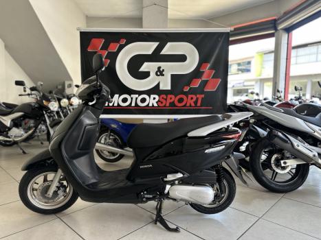 HONDA Lead 110 , Foto 4