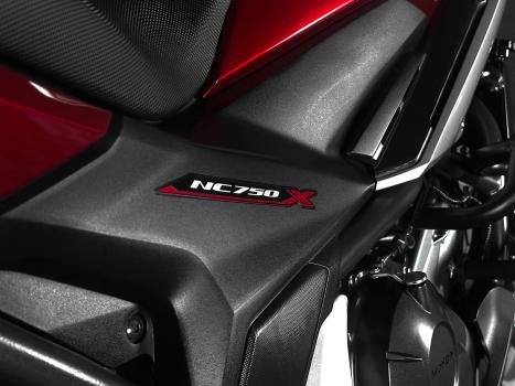 HONDA NC 700 X ABS, Foto 3