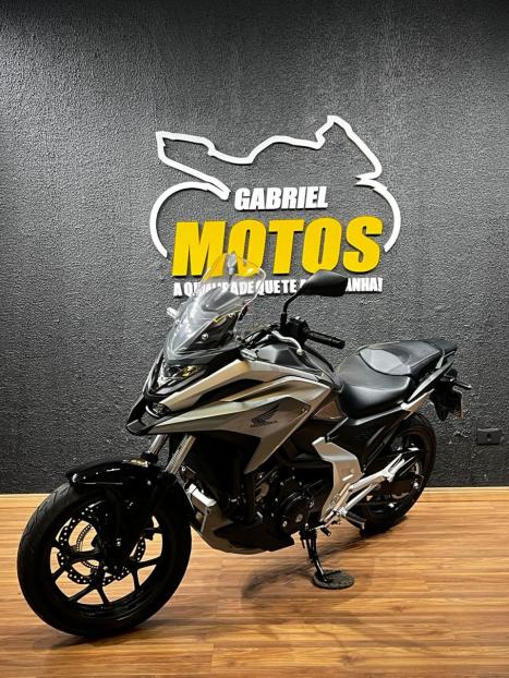 HONDA NC 750 X ABS, Foto 4