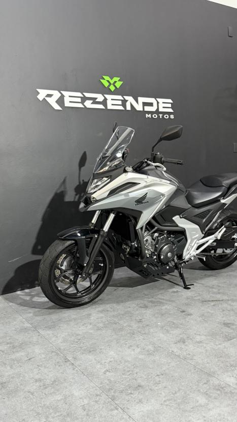 HONDA NC 750 X ABS, Foto 16