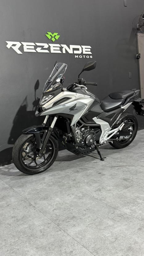 HONDA NC 750 X ABS, Foto 17