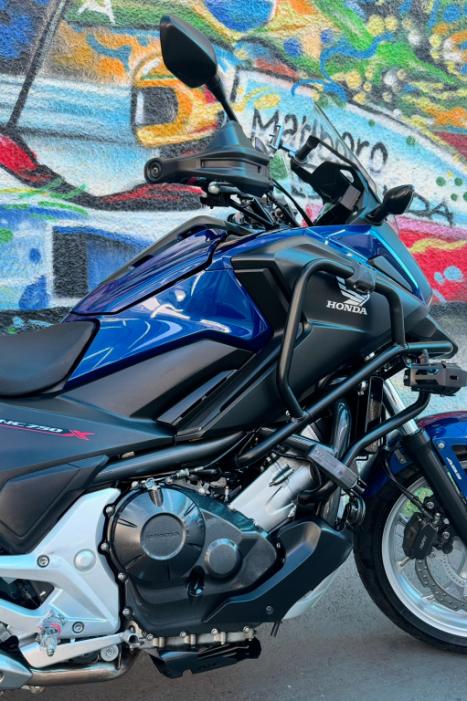 HONDA NC 750 X ABS, Foto 13