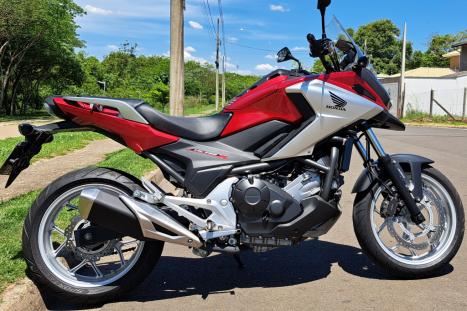 HONDA NC 750 X ABS, Foto 2