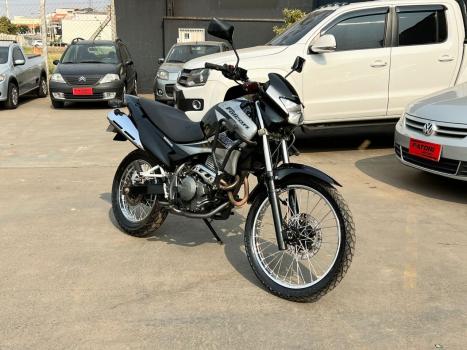 HONDA NX Falcon 400, Foto 1