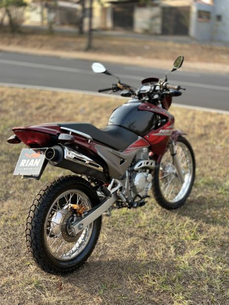 HONDA NX Falcon 400, Foto 2