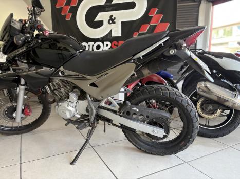 HONDA NX Falcon 400, Foto 6