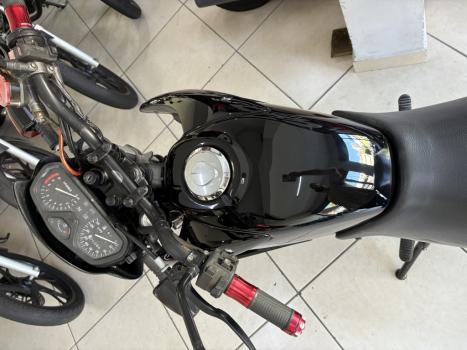 HONDA NX Falcon 400, Foto 7