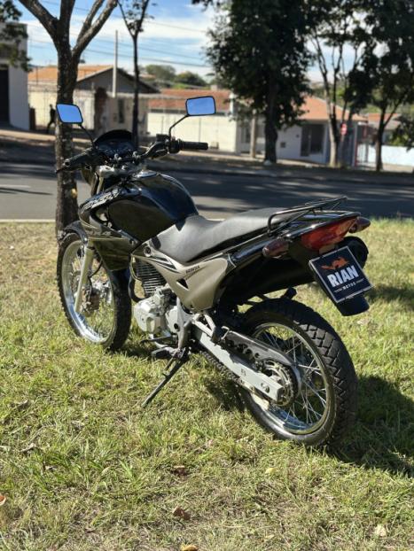 HONDA NX Falcon 400, Foto 4