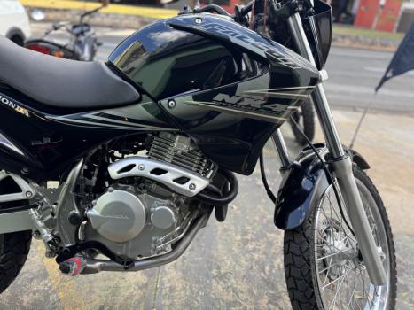HONDA NX Falcon 400, Foto 4