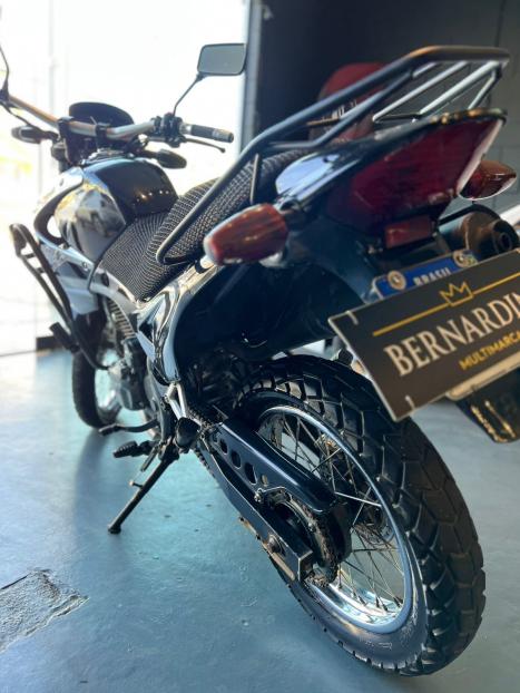 HONDA NX Falcon 400, Foto 3