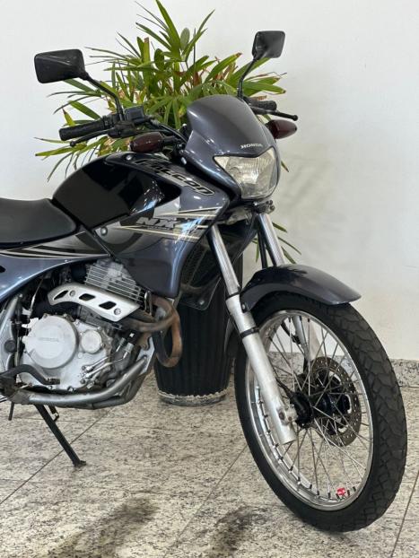 HONDA NX Falcon 400, Foto 2