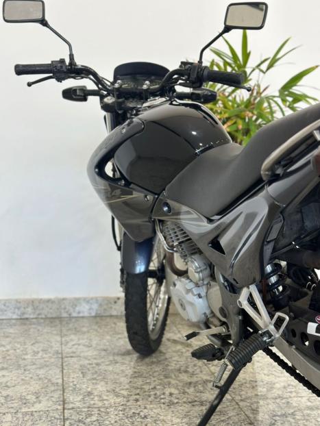 HONDA NX Falcon 400, Foto 5