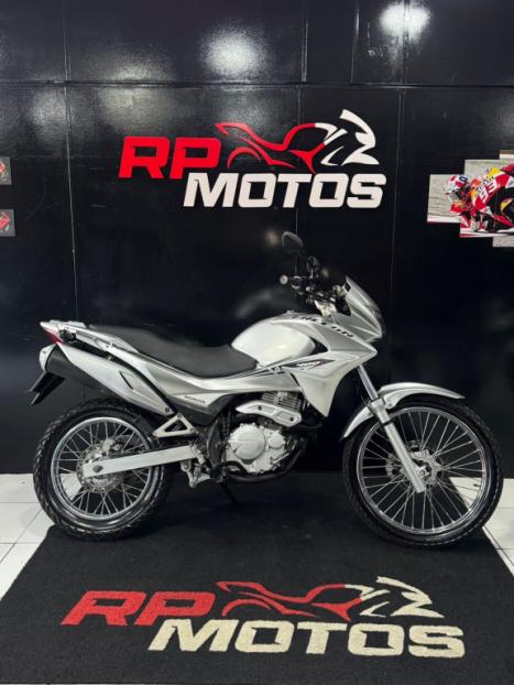 HONDA NX Falcon 400 I, Foto 1