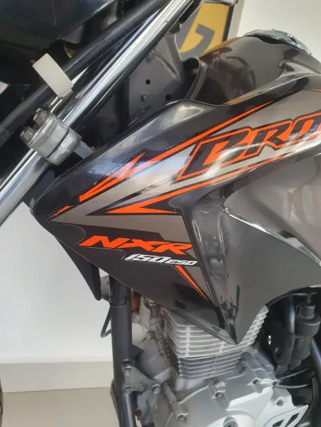 HONDA NXR Bros 150 ESD, Foto 11