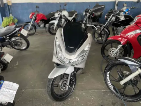 HONDA PCX 150 DLX, Foto 7