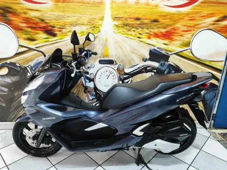 HONDA PCX 150 DLX, Foto 19