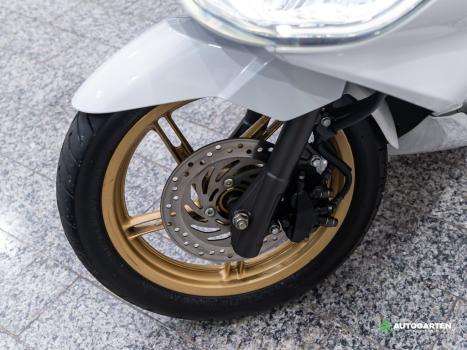 HONDA PCX 150 DLX, Foto 14