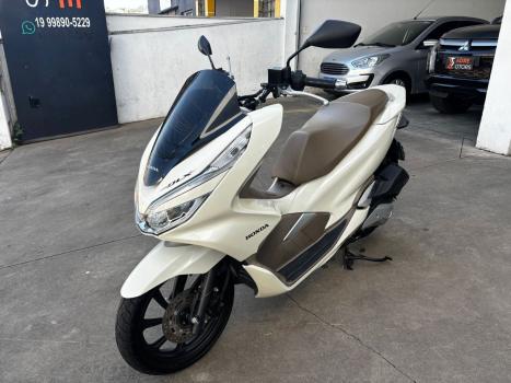 HONDA PCX 150 DLX, Foto 2