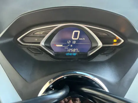 HONDA PCX 150 SPORT, Foto 10