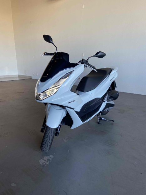 HONDA PCX 160 DLX ABS, Foto 2