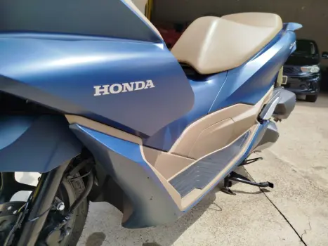 HONDA PCX 160 DLX ABS, Foto 3