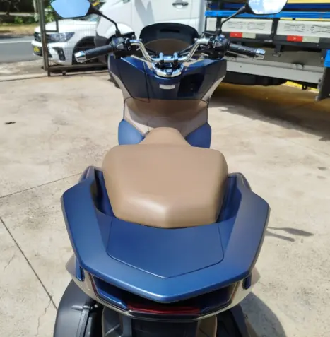 HONDA PCX 160 DLX ABS, Foto 4