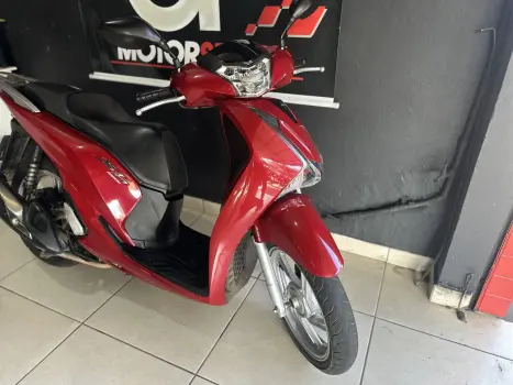 HONDA SH 150 I DLX, Foto 2