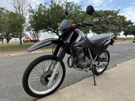 HONDA XR Tornado 250 , Foto 3