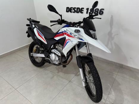 HONDA XRE 300 , Foto 3