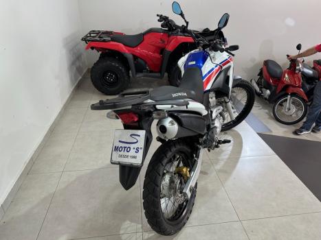 HONDA XRE 300 , Foto 5