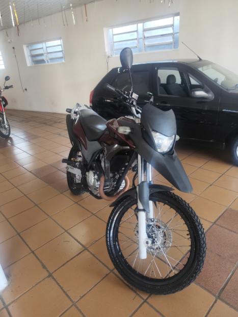 HONDA XRE 300 , Foto 1