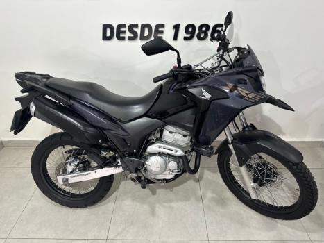 HONDA XRE 300 ABS, Foto 2