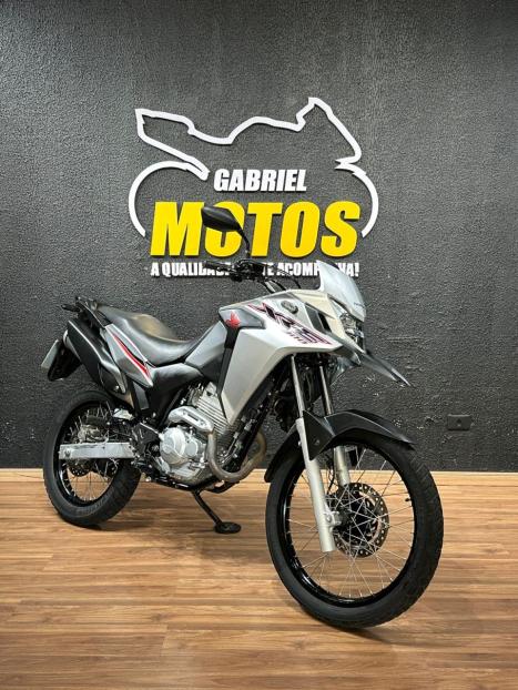 HONDA XRE 300 ABS, Foto 3