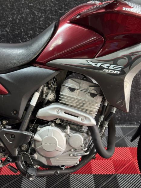 HONDA XRE 300 ABS, Foto 6