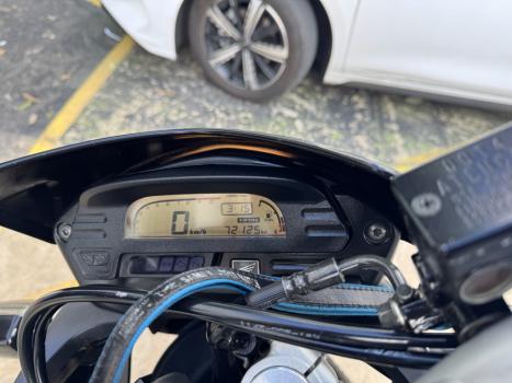 HONDA XRE 300 ABS, Foto 1