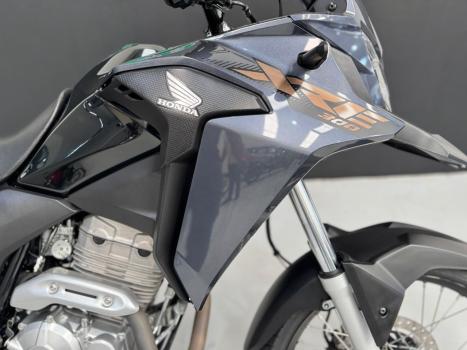 HONDA XRE 300 ABS, Foto 5