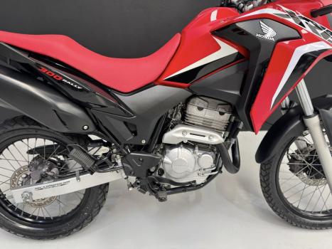 HONDA XRE 300 ABS, Foto 4