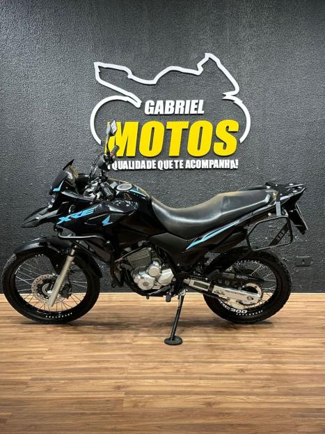 HONDA XRE 300 ABS, Foto 2