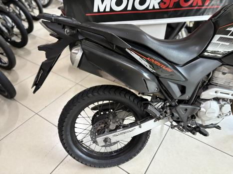 HONDA XRE 300 ABS, Foto 2