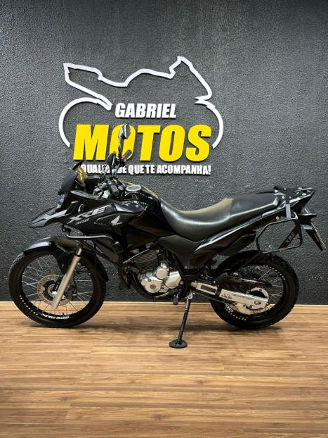 HONDA XRE 300 ABS, Foto 2
