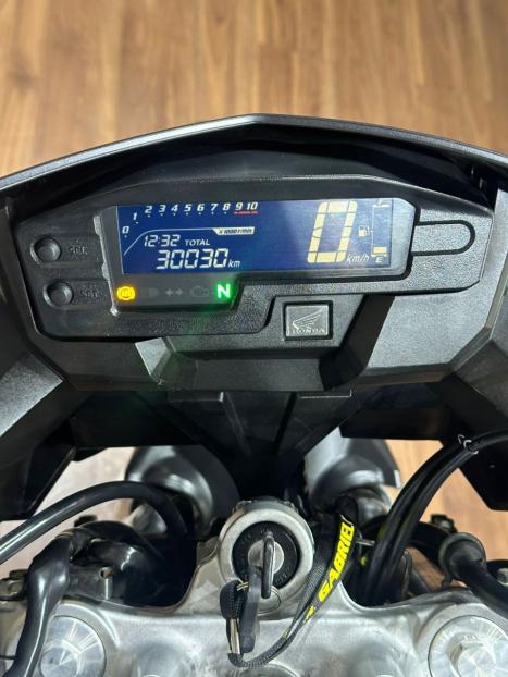 HONDA XRE 300 ADVENTURE, Foto 7