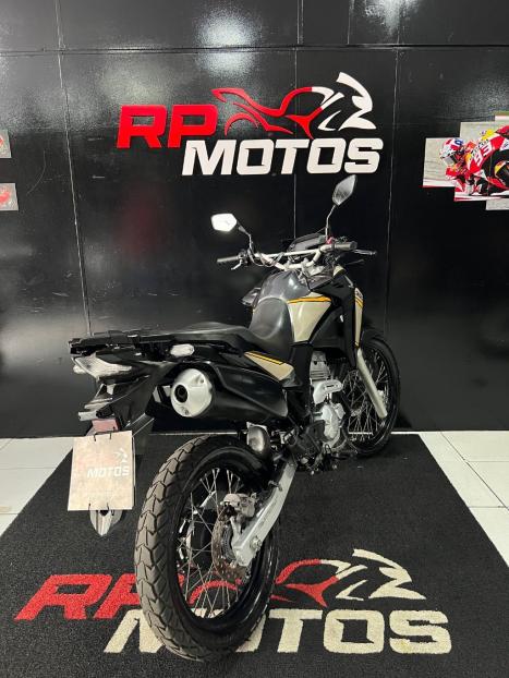 HONDA XRE 300 ADVENTURE, Foto 14