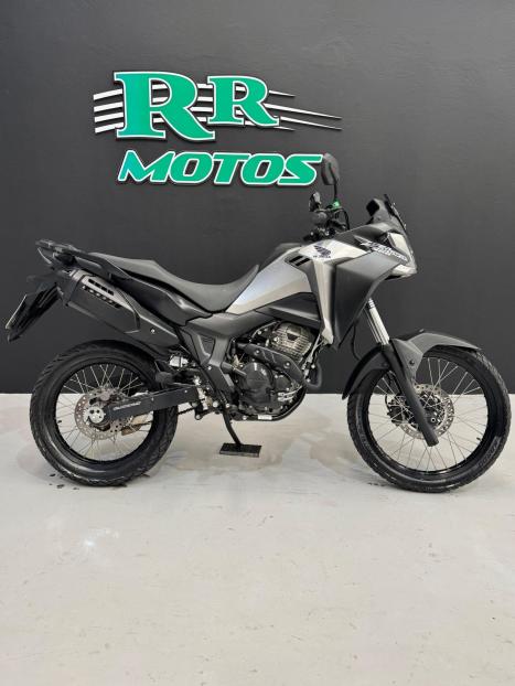 HONDA XRE 300 Sahara , Foto 2