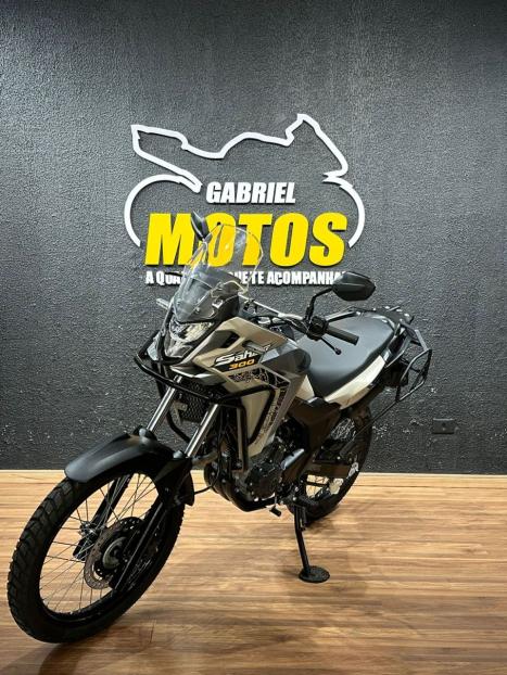 HONDA XRE 300 Sahara ADVENTURE, Foto 4
