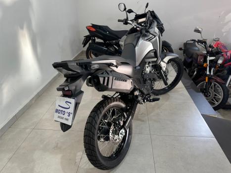 HONDA XRE 300 Sahara , Foto 4