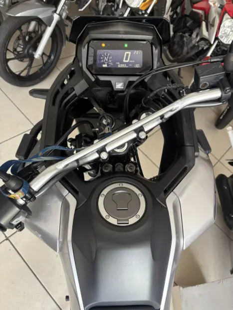 HONDA XRE 300 Sahara , Foto 7